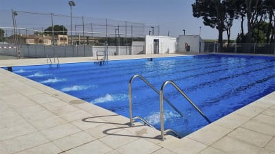 Piscina Pública Municipal de Longares. - natacion in Longares