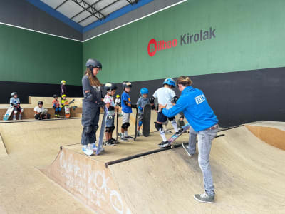 GURETXOKO SKATESKOLA ESCUELA DE SKATE - skateboard in Bilbao