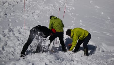 Martín Eguaras. Profesional en actividades de montañismo. - ski in Güejar Sierra