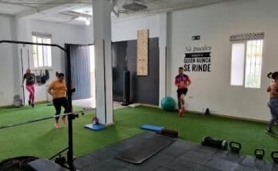 MiCoach Adestramento Persoal - fútbol in Erville
