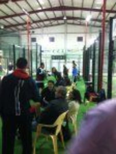 Padel Indoor Square - padel in Zaragoza