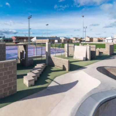 Velódromo La Pobla de Vallbona - skateboard in La Pobla de Vallbona