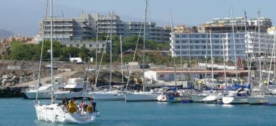 Marina San Miguel, Puerto Deportivo de Amarilla Golf - golf 