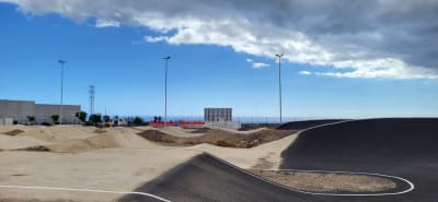 Polideportivo Las Chafiras - skateboard in San Miguel