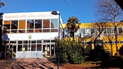 Musakola Kiroldegia (Arrasate) - natacion in Arrasate / Mondragón