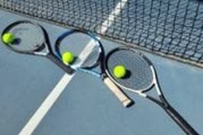 Centro Deportivo La Raqueta - tenis in Formentera del Segura