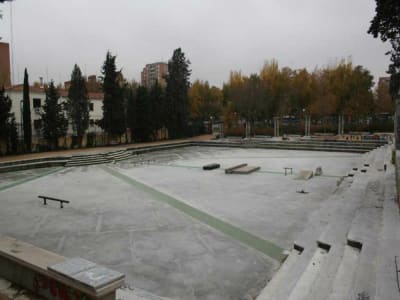 Hortaleza Skate Plaza - skateboard in Madrid