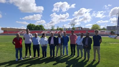 Campo de Fútbol Vicente Sanz - fútbol in Don Benito