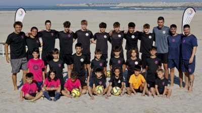Amarelle Academy (Football & Beachsoccer) - fútbol in Arteixo