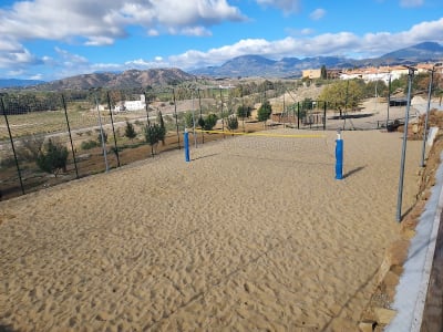 Pista Voley Playa Pizarra - skateboard in Pizarra
