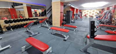 Centro Deportivo ÉLITE | Gimnasio en Ponferrada - gimnasia in Ponferrada