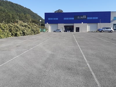 Gym Team Roqueñi - karate in Santiago de Cartes