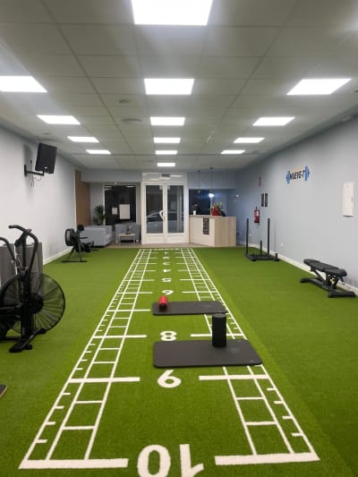 Centro de entrenamiento personal Mueve-T (Fernando Alba) - gimnasia in La Almunia de Doña Godina