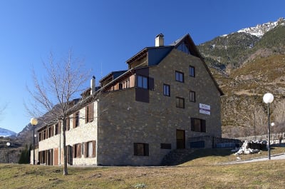 Escola de Muntanya de Benasc - ski in Benasque