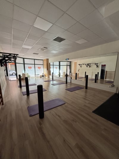 MUJER DEPORTE Y SALUD. Centro de entrenamiento para la mujer. - gimnasia in Valladolid