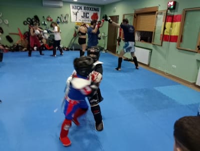 CLUB KICK BOXING JC - boxeo in Talavera la Nueva