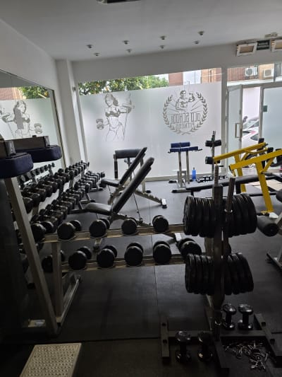 Gimnasio Old School Fitness - gimnasia in Antequera