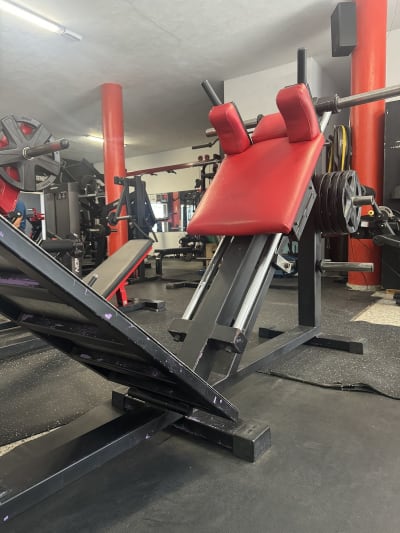 Gimnasio y suplementación Ayoze Báez - gimnasia in Casa Amarilla