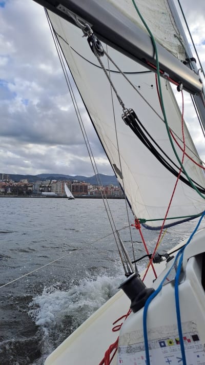 Pakea Bizkaia Bela Eskola - vela in Getxo