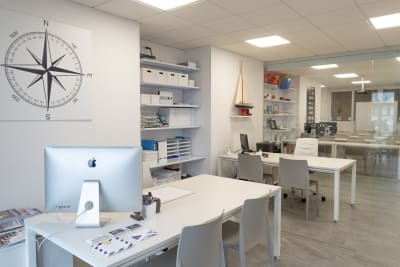 ZULUMAR Escuela Náutica - vela in Maó