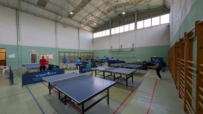 Sala Tenis de Mesa 🏓 TM Mirandes - tenis in Miranda de Ebro