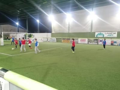 FIVE football academy - tenis in Jaén