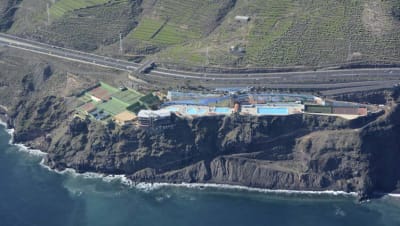 Club Deportivo Circle of Friends XII January - tenis in Barranco Hondo, Candelaria, Santa Cruz de Tenerife