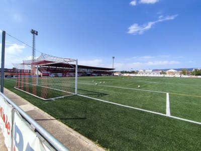 Campo de Fútbol Municipal “La Celadilla”. - fútbol in Utiel