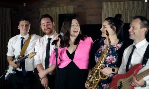 5 Degrees South — Cover bands in Melbourne