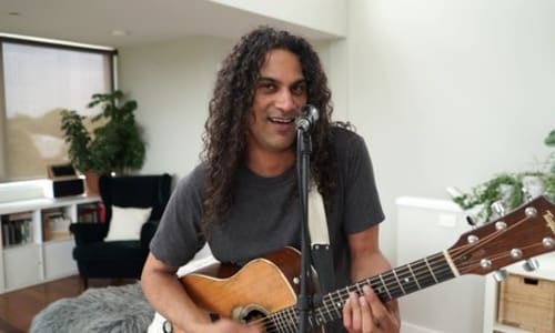 Jamé — Solo in Melbourne