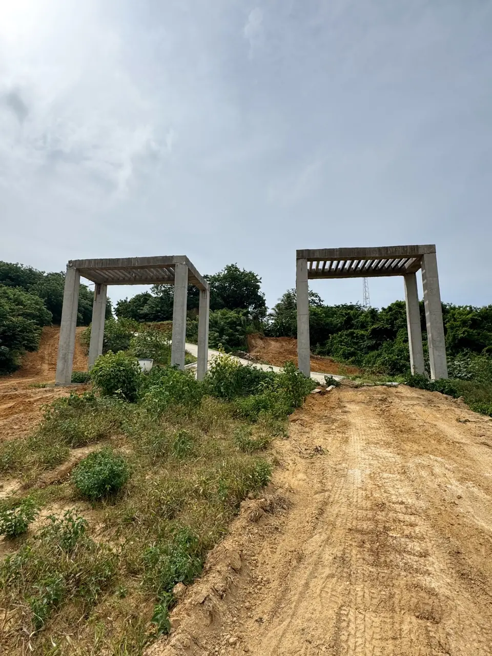 Portico en construcción