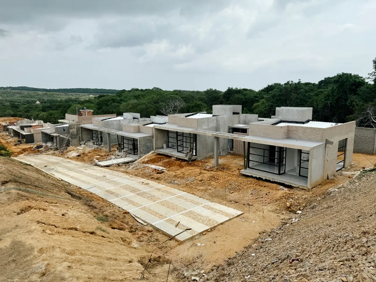 Finalización de Vías en la Etapa 2 del Condominio Campestre Riviera del Mar