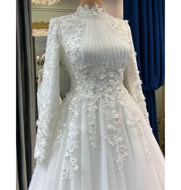 designer Muslim clothing, Elegant Muslim Wedding Gown Long S