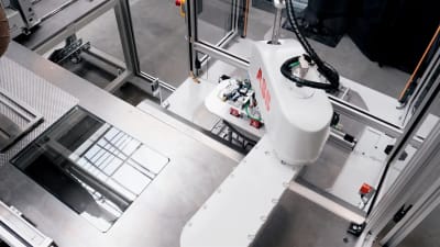Pfaff Nähmaschine Detail Produktfilm Kaiserslautern — Industrievideo Messe