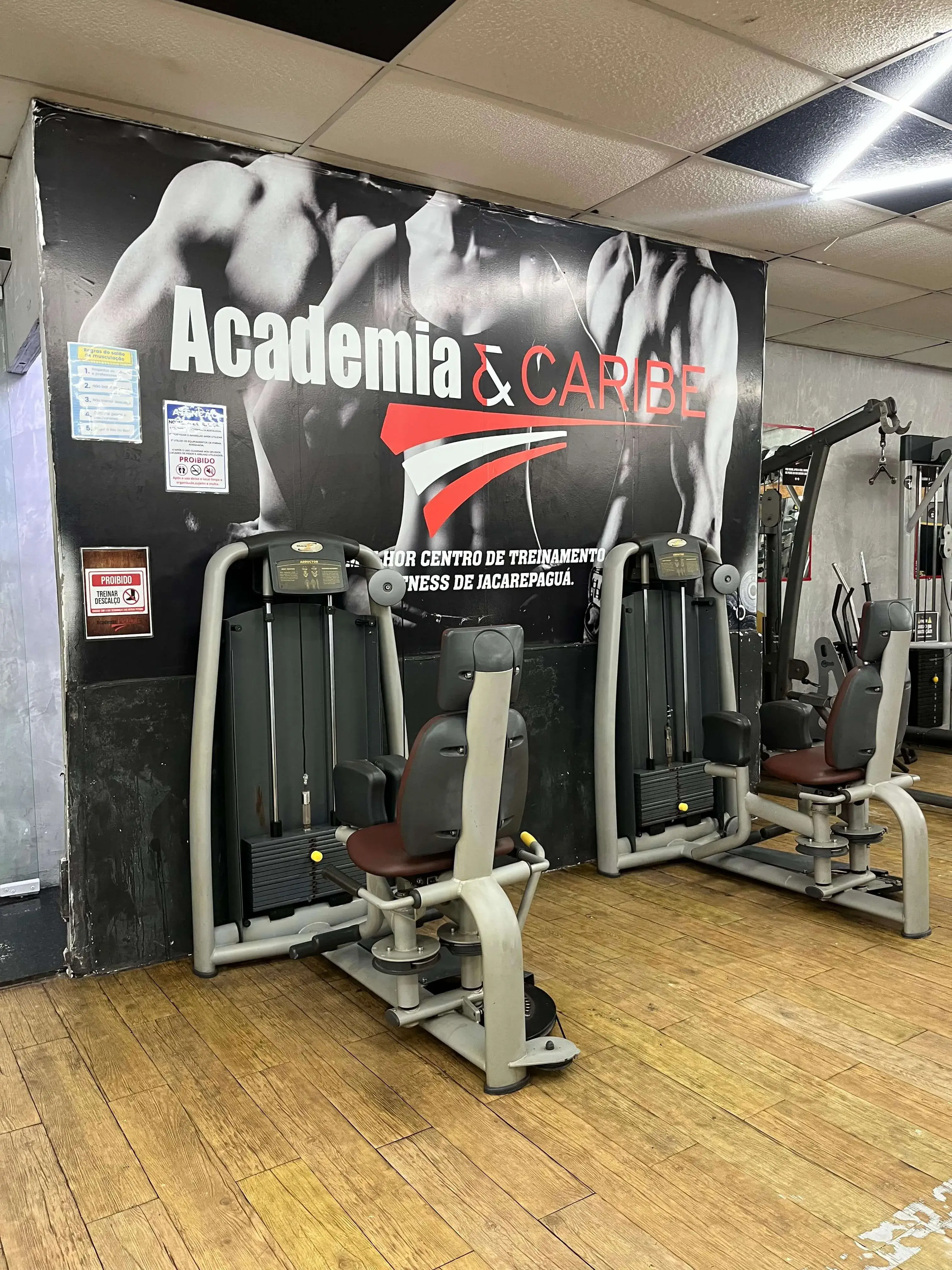 Estrutura da Academia & Caribe