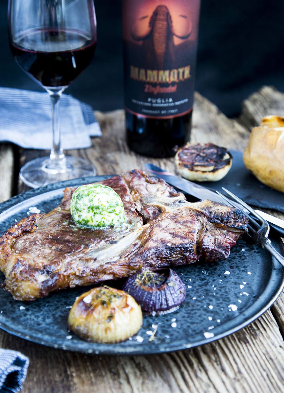 T-bone Steak opskrift grillmad