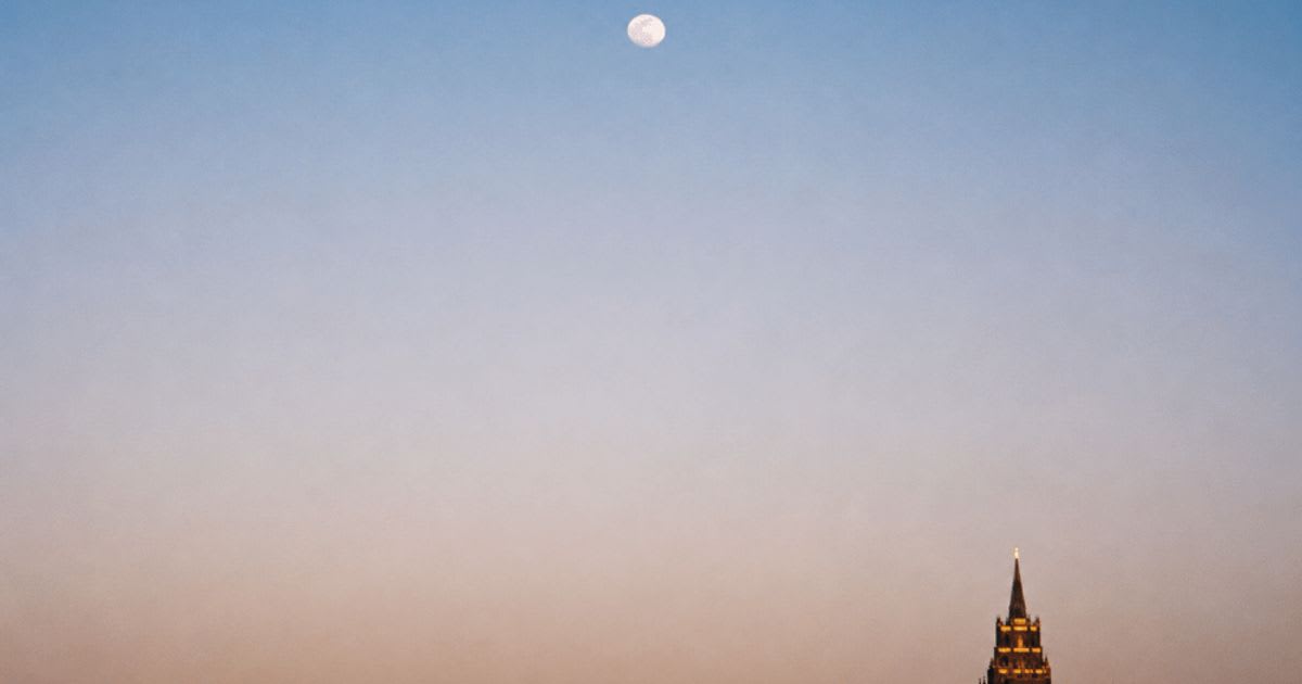 Only the Moon Knows: дебют Джуно Хонг на SIFF Project Market