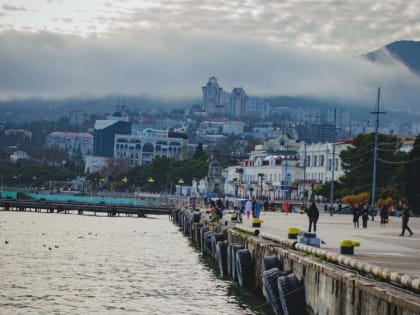 Тепло и ветрено: чего ждать от погоды в Крыму в пятницу