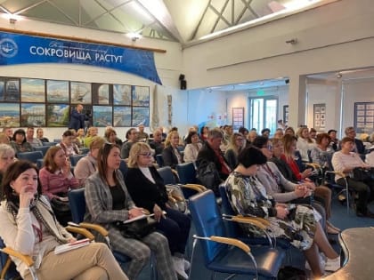 Участники Балтийского культурного форума посетили Музей мирового океана