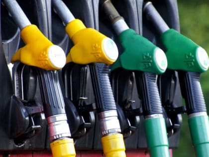 В Минтопэнерго Крыма заявили, что дефицита бензина в республике нет