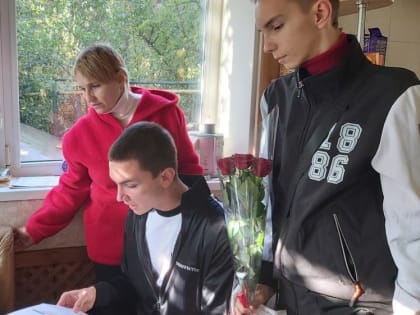 Жительница Ялты, ветеран Великой Отечественной войны Зинаида Ивановна Ромашина отметила 100-летний юбилей