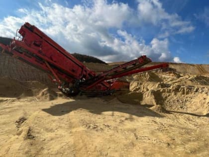 Карьер, где незаконно добывали песок, обнаружен в Белогорском районе