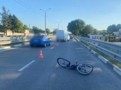 Автомобиль насмерть сбил велосипедиста в Симферопольском районе