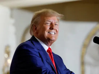 Трамп предложил кандидатуру своего родственника на пост посла во Франции