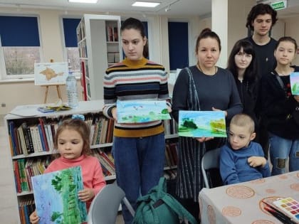Центральная библиотека Крыма продолжает реализацию мероприятий в рамках инклюзивной творческой лаборатории