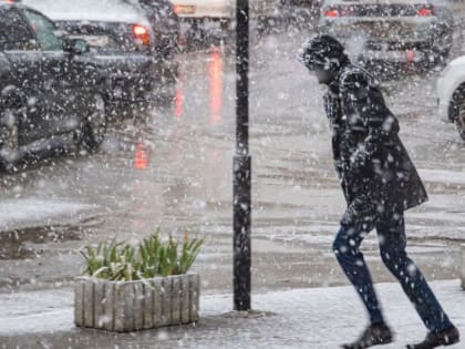 Метель и гололедица: погода в Крыму на четверг