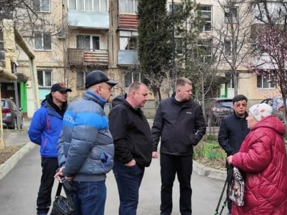 Мэр Симферополя 11 марта побывал в микрорайоне Москольца