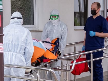 Число случаев коронавируса в Крыму в сутки продолжает быстро расти