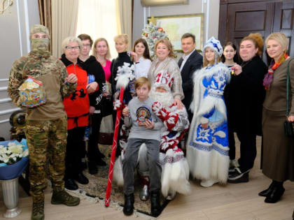 Четырём ялтинским семьям вручили ключи от благоустроенных квартир