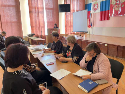 Состоялась внеочередная сессия Раздольненского районного совета Республики Крым II созыва